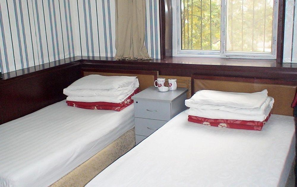 Guangwai Jingbin Hostel West Railway Station Bắc Kinh Ngoại thất bức ảnh
